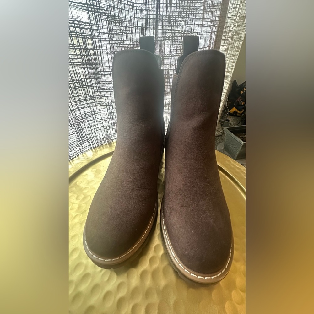 Women's Brown Suede Ankle Boots - Classic Pull-On Style